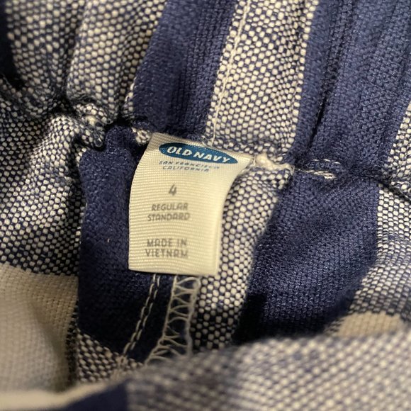 OLD Navy Navy and White linen shorts Navy and White Gingham 4 - Picture 3 of 3
